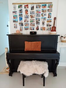 cozy-home-piano-photowall